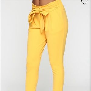 Booked & busy pants - Fashion Nova